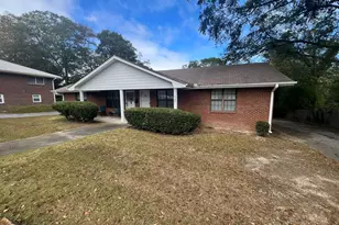 982 Locust Dr NE, Conyers, GA 30012 - Photo 1