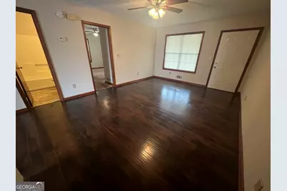 982 Locust Drive NE, Conyers, GA 30012 - Photo 5