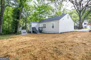 1453 Lockwood Dr SW, Atlanta, GA 30311 - Photo 9