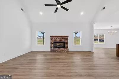 360 Cammie Way, Williamson, GA 30292 - Photo 7