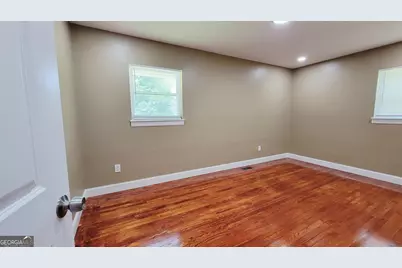 4491 Glade Road, Forest Park, GA 30297 - Photo 17