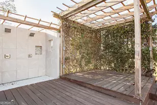 109 Diane Dr, Waycross, GA 31503 - Photo 9