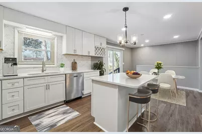 2419 Greenway Drive, Decatur, GA 30035 - Photo 9