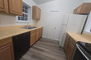 401 S Ashley St, Kingsland, GA 31548 - Photo 29