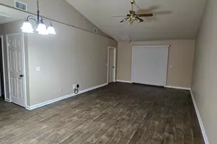 405 S Ashley St, Kingsland, GA 31548 - Photo 7