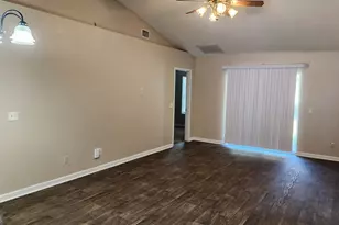 405 S Ashley St, Kingsland, GA 31548 - Photo 5