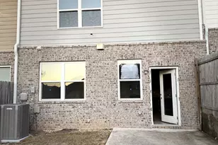 1650 Larkspur Trail, Conyers, GA 30012 - Photo 3