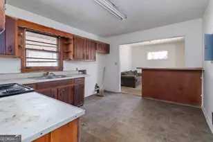 1162 Watts Rd, Forest Park, GA 30297 - Photo 11