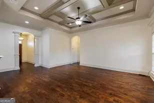 5109 Village Way, Hahira, GA 31632 - Photo 5