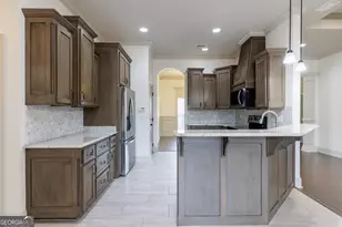 5109 Village Way, Hahira, GA 31632 - Photo 9