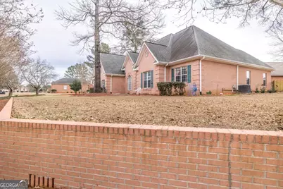 100 Briarmoor Drive, Warner Robins, GA 31088 - Photo 3