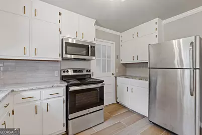 1312 Milstead Avenue NE, Conyers, GA 30012 - Photo 9