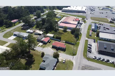 118 Pierce Avenue, Swainsboro, GA 30401 - Photo 3