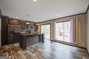 257 Iris Dr, Demorest, GA 30535 - Photo 3