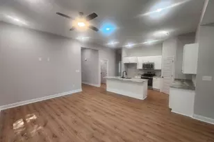 102 Silver Maple Ct, Byron, GA 31008 - Photo 5