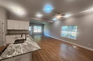 102 Silver Maple Ct, Byron, GA 31008 - Photo 3