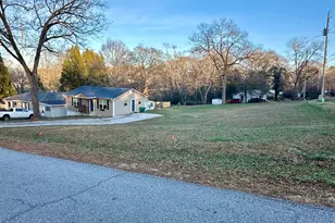 122 Forest Ave, Commerce, GA 30529 - Photo 17