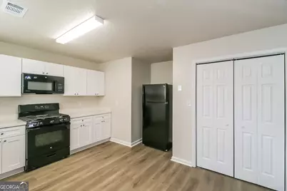 7010 New Dale Road, Rex, GA 30273 - Photo 7