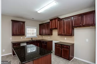 2729 Palmview Court SW, Atlanta, GA 30331 - Photo 5