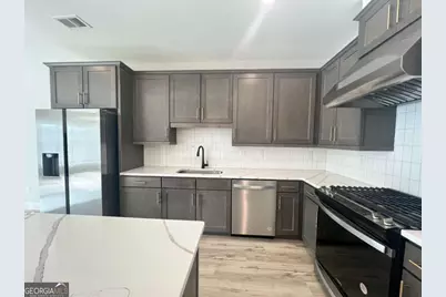 1337 Parc Bench Road SE, Atlanta, GA 30316 - Photo 9