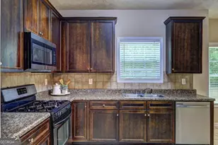 2093 Parador Bend, McDonough, GA 30253 - Photo 9