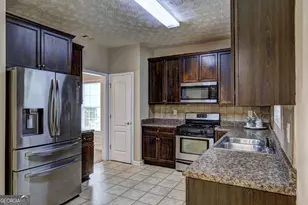 2093 Parador Bend, McDonough, GA 30253 - Photo 7