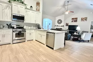 104 Court Crossing, Locust Grove, GA 30248 - Photo 9