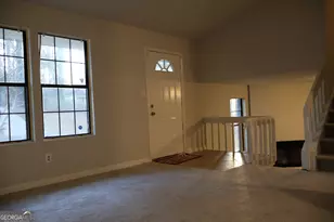 5128 Galbraith Cir, Stone Mountain, GA 30088 - Photo 7