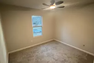 5128 Galbraith Cir, Stone Mountain, GA 30088 - Photo 27