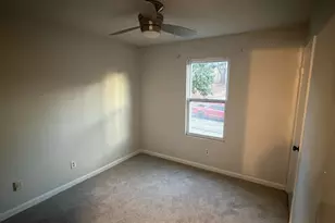 5128 Galbraith Cir, Stone Mountain, GA 30088 - Photo 25