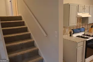 5128 Galbraith Cir, Stone Mountain, GA 30088 - Photo 13