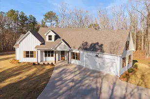 115 Oak Hill Cir, Eatonton, GA 31024 - Photo 1