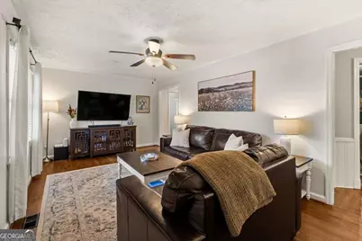 2654 Estelle Court SE, Smyrna, GA 30082 - Photo 5