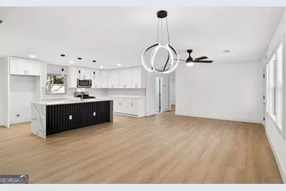 2177 Mark Trail, Decatur, GA 30032 - Photo 9