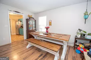 642 Pinewood Dr, Gay, GA 30218 - Photo 9