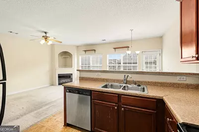 7676 Rutgers Circle, Fairburn, GA 30213 - Photo 15