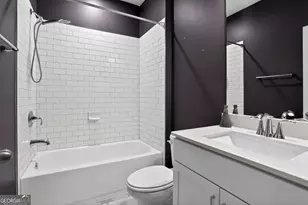 3927 Acer Ct, Peachtree Corners, GA 30092 - Photo 7