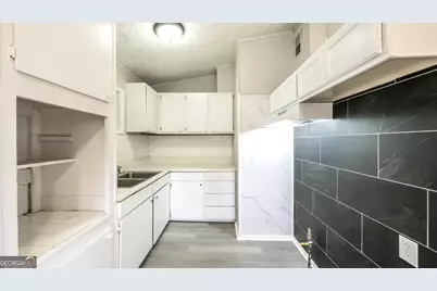 208 Richards Street, Carrollton, GA 30117 - Photo 29