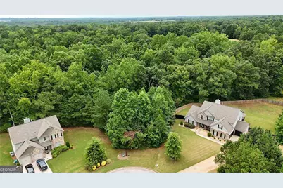 305 Vantage Point, Locust Grove, GA 30248 - Photo 1