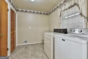 910 Line Creek Rd, Senoia, GA 30276 - Photo 19