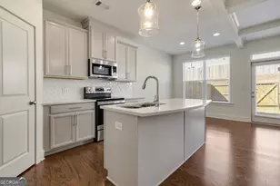 2176 Flying Spur Dr, Lithonia, GA 30058 - Photo 11