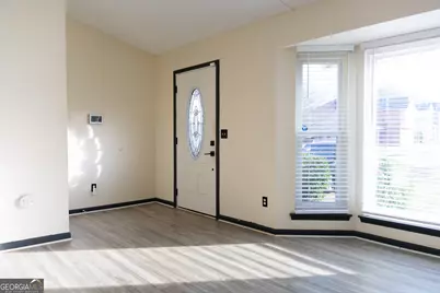 5714 Phillips Drive, Morrow, GA 30260 - Photo 5