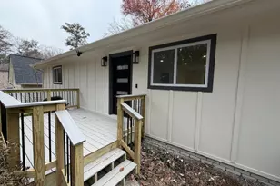 42 W Belle Isle Rd, Sandy Springs, GA 30342 - Photo 3