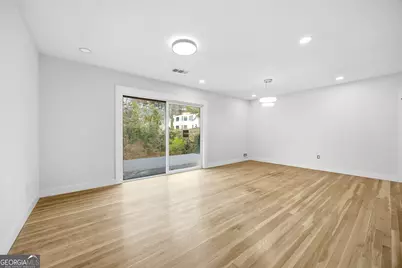 42 W Belle Isle Road, Sandy Springs, GA 30342 - Photo 9