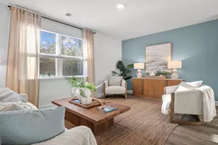 1053 Lakes Blvd, Brunswick, GA 31525 - Photo 11