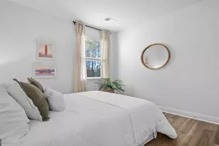 1053 Lakes Blvd, Brunswick, GA 31525 - Photo 23