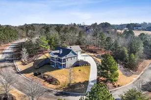 1675 Currahee Club Dr, Toccoa, GA 30577 - Photo 5