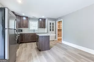 45 Bridge St, Senoia, GA 30276 - Photo 5