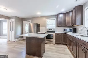 45 Bridge St, Senoia, GA 30276 - Photo 7