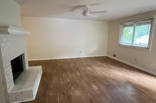 2069 Swan Ct, Riverdale, GA 30296 - Photo 3